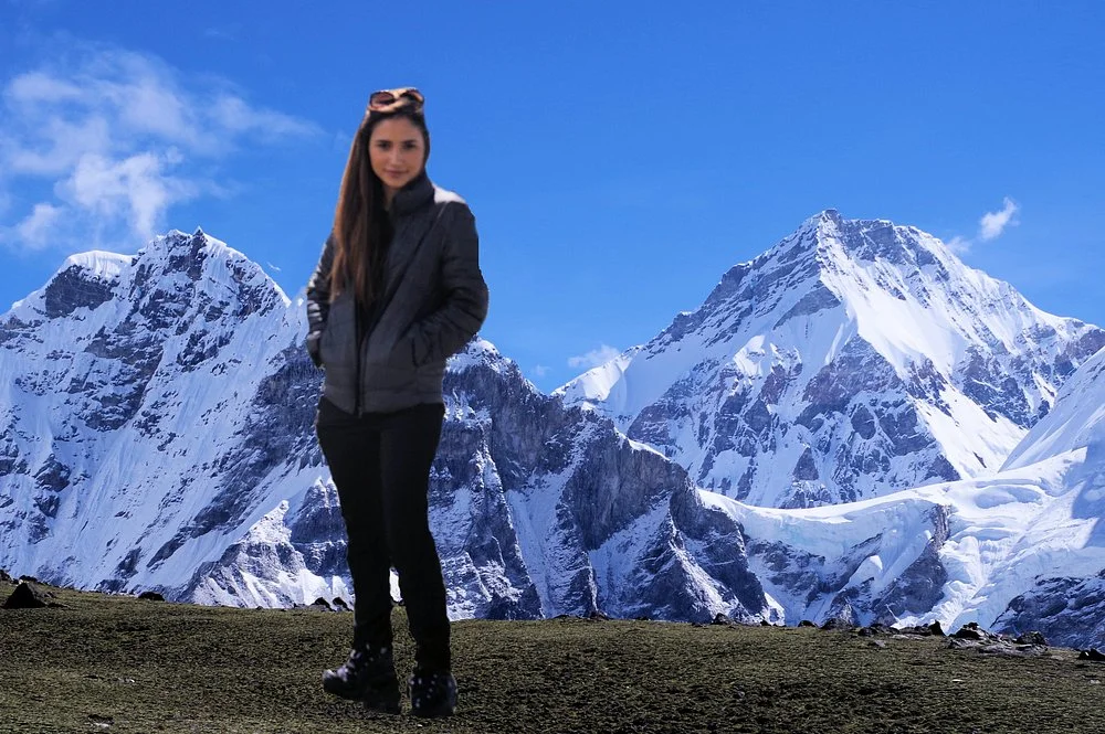 Everest Base Camp Helicopter Tour in Summer