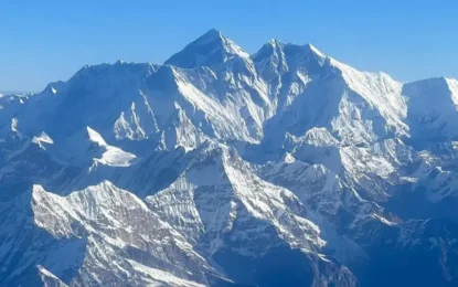 Everest Base Camp Helicopter Tours for Families – A Dream Trip